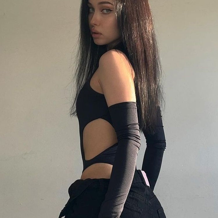 Off-Shoulder Cutout Long Sleeve Bodysuit – Slim Fit Stretch Top