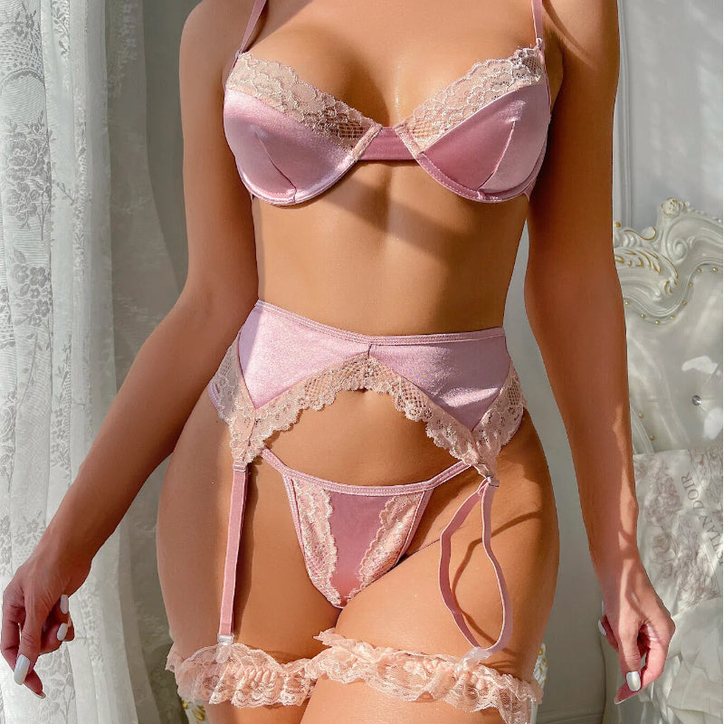 Luxury Lace Lingerie Set with Underwire Bra, Garter Belt & Thong